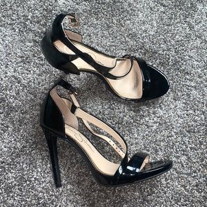 black jessica simpson heels